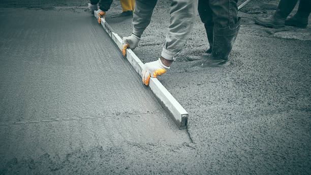 Best Concrete Driveway Installation  in Orleans, IN